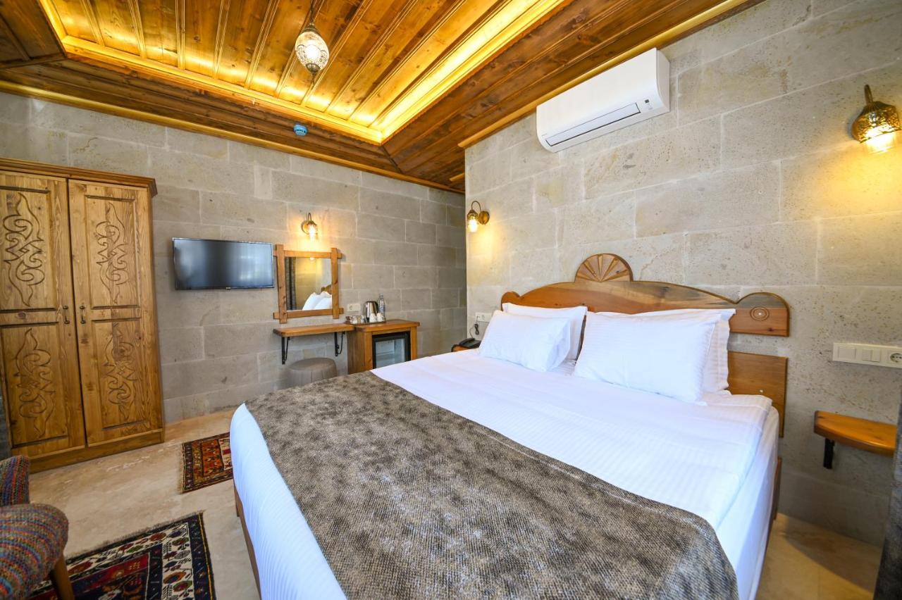 Remus Romulus Cappadocia Hotel Üchisar Bagian luar foto