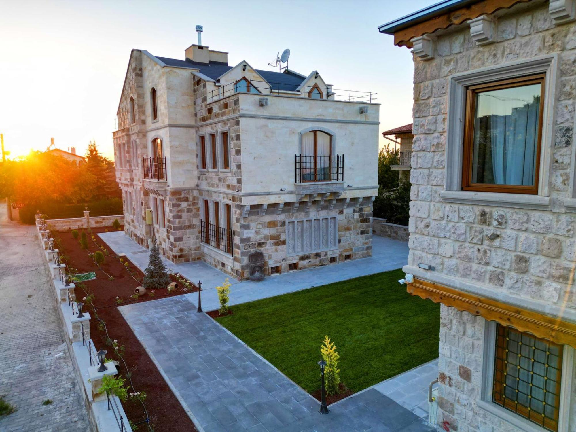 Remus Romulus Cappadocia Hotel Üchisar Bagian luar foto