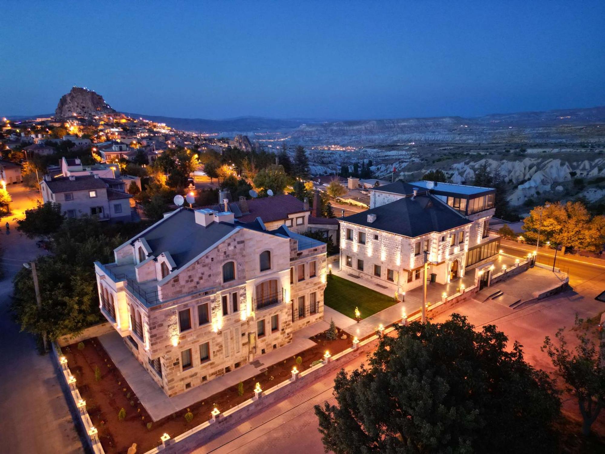 Remus Romulus Cappadocia Hotel Üchisar Bagian luar foto