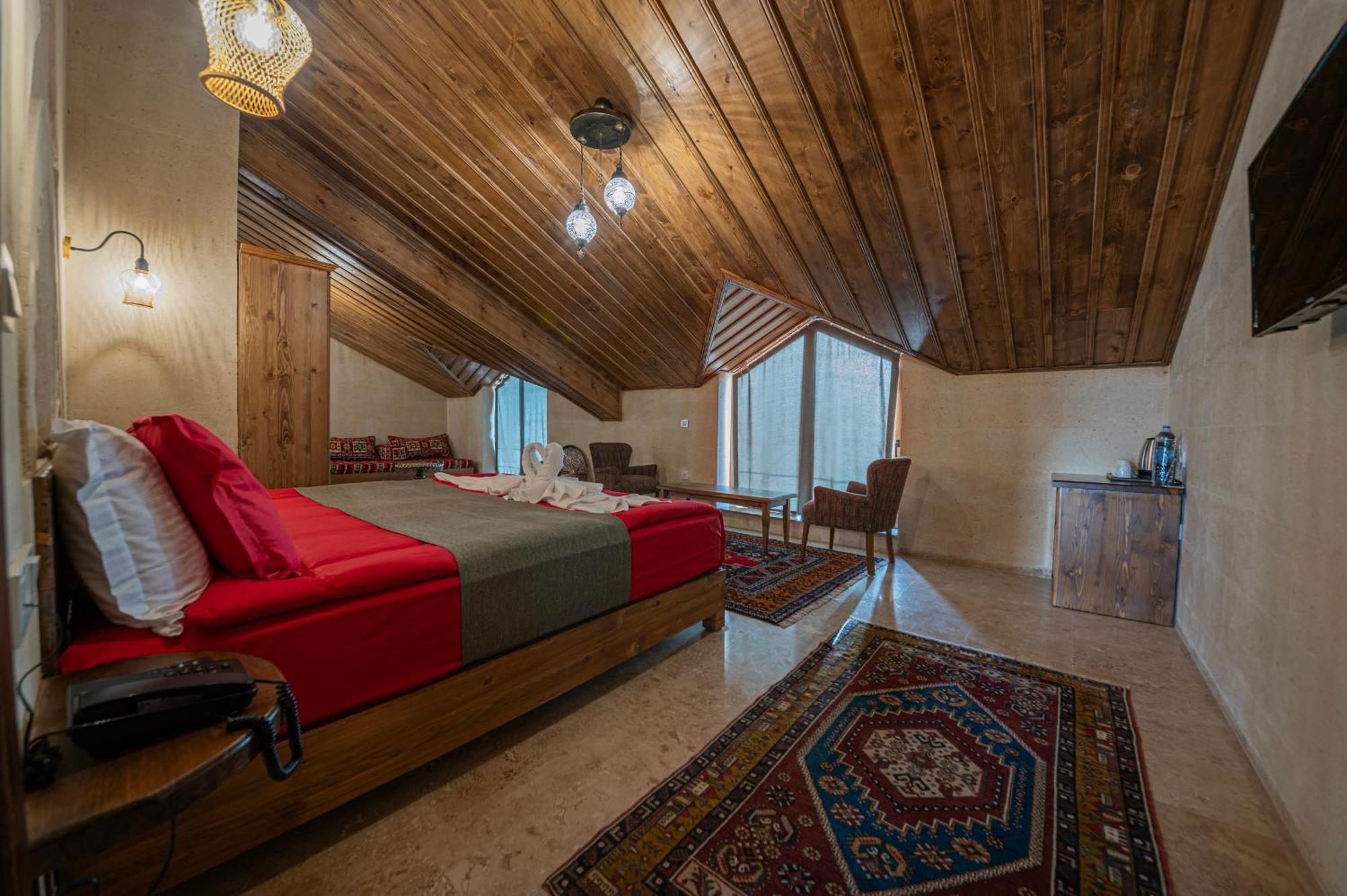 Remus Romulus Cappadocia Hotel Üchisar Bagian luar foto