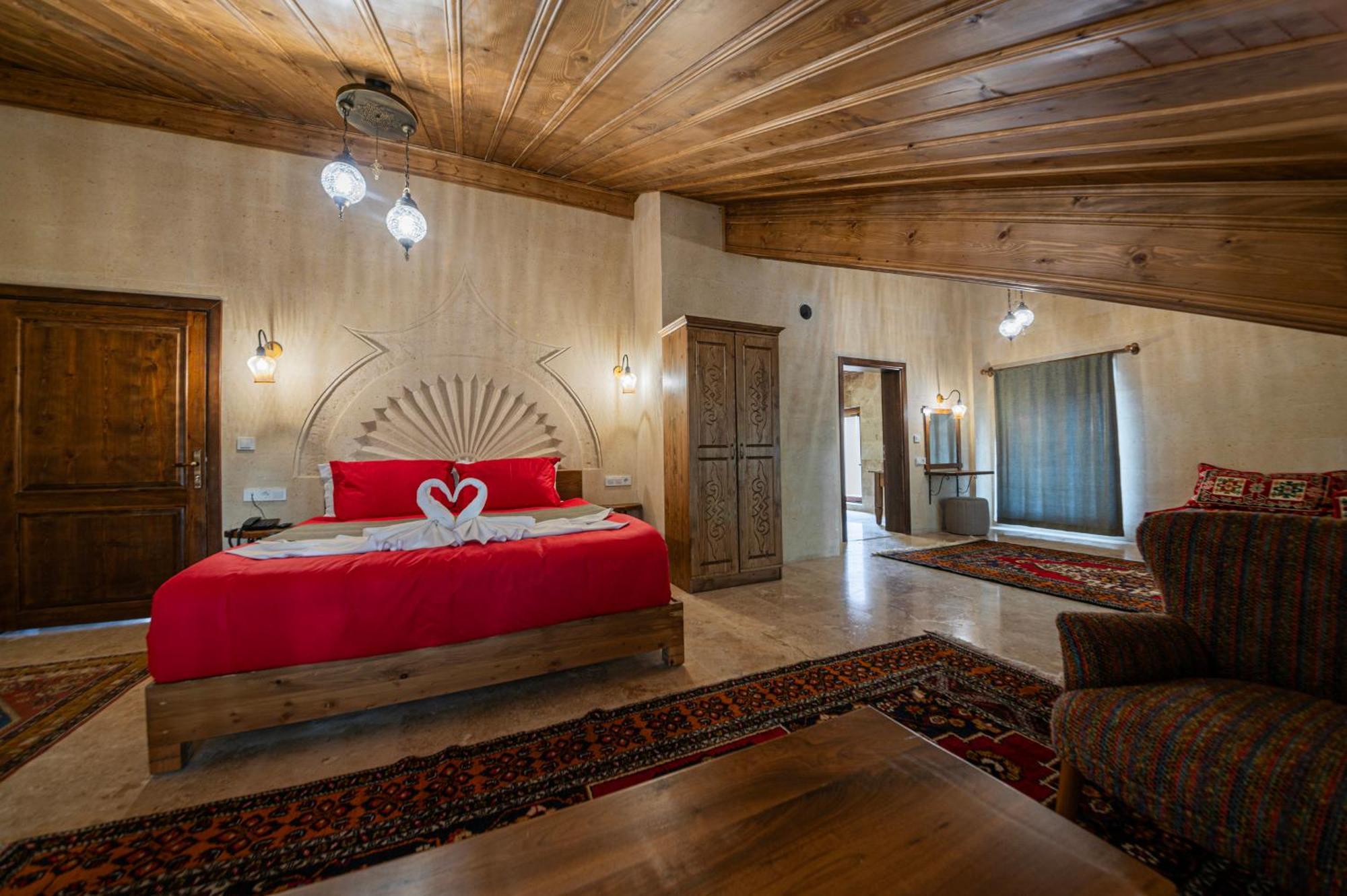 Remus Romulus Cappadocia Hotel Üchisar Bagian luar foto